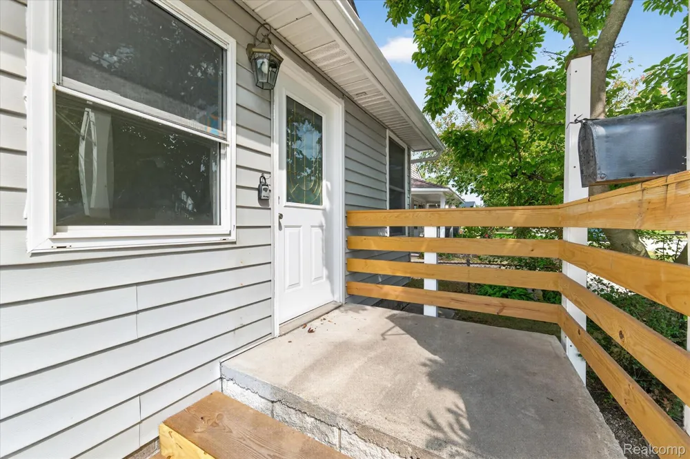 30769 Brush Street Madison Heights City, MI 48071