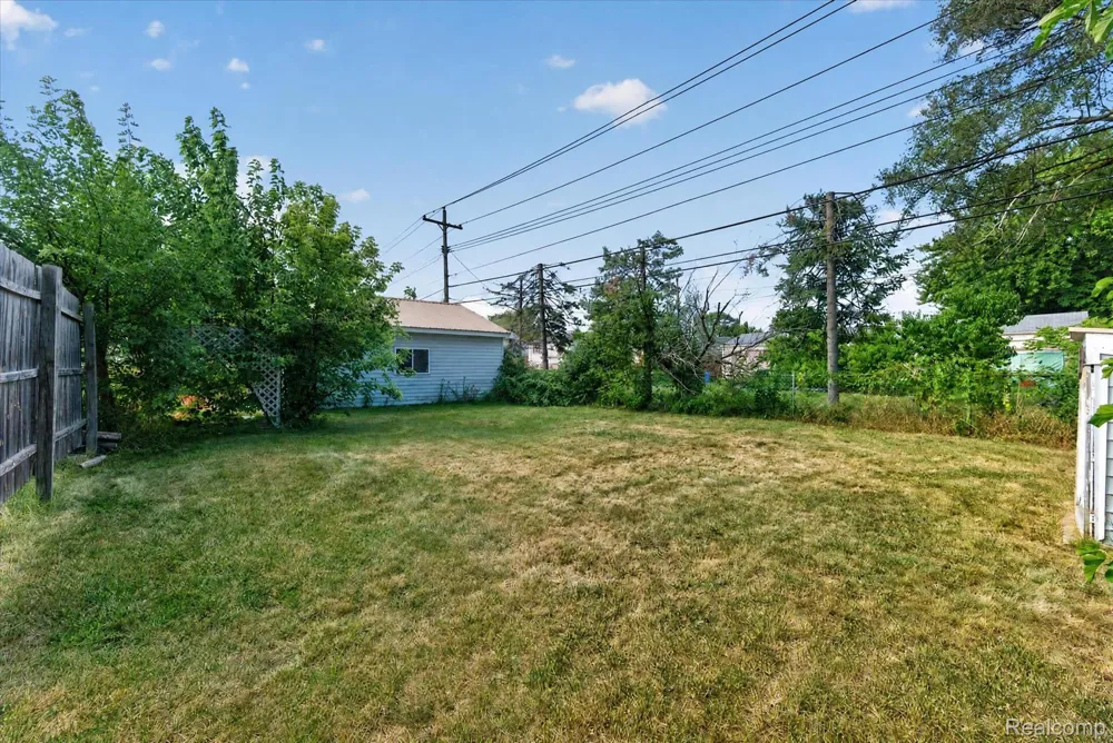 30769 Brush Street Madison Heights City, MI 48071