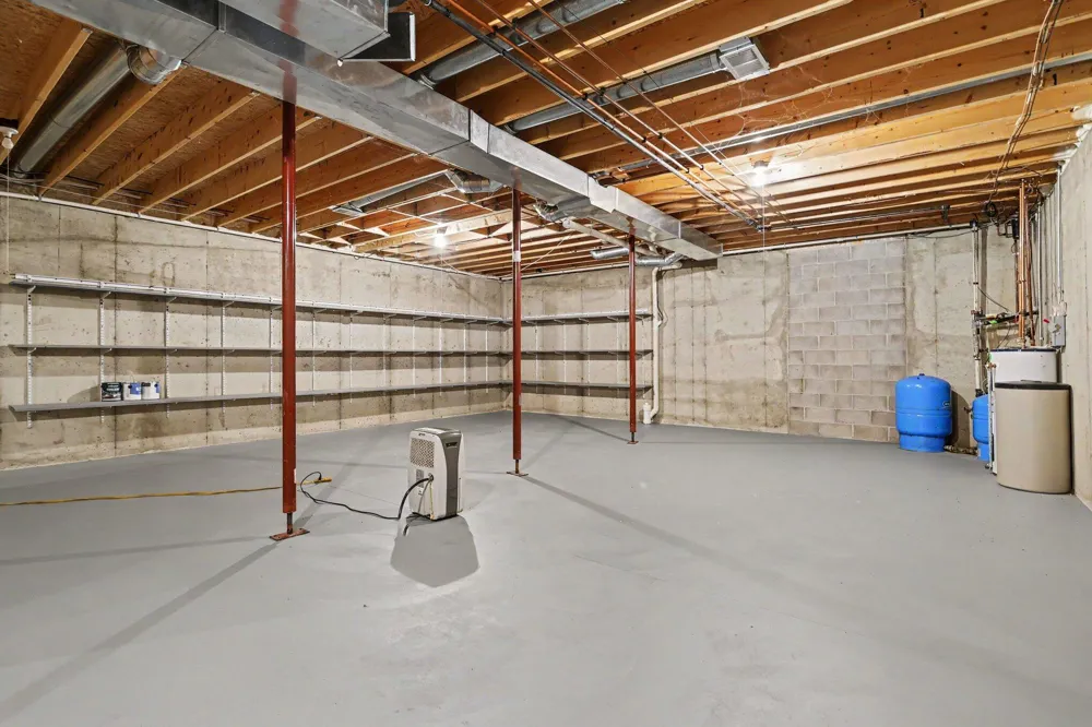 54585 W County Road 365 Lawrence Township, MI 49064