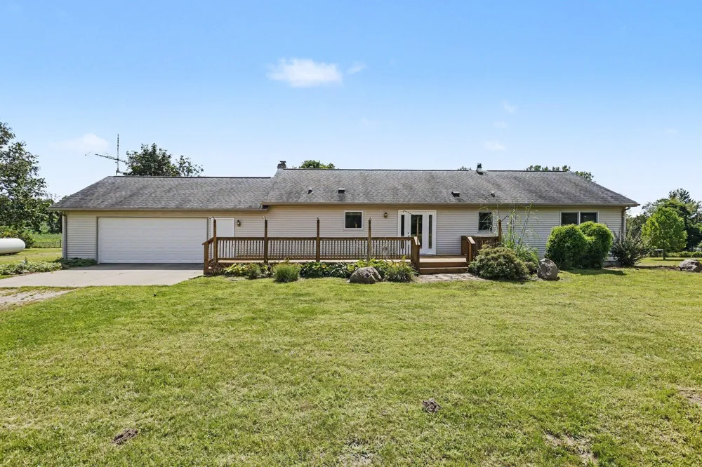 54585 W County Road 365 Lawrence Township, MI 49064