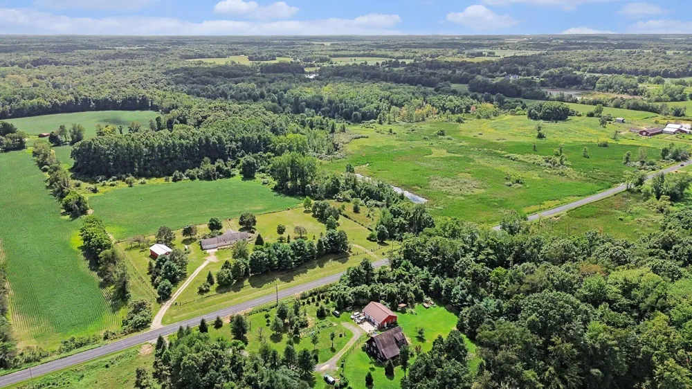 54585 W County Road 365 Lawrence Township, MI 49064