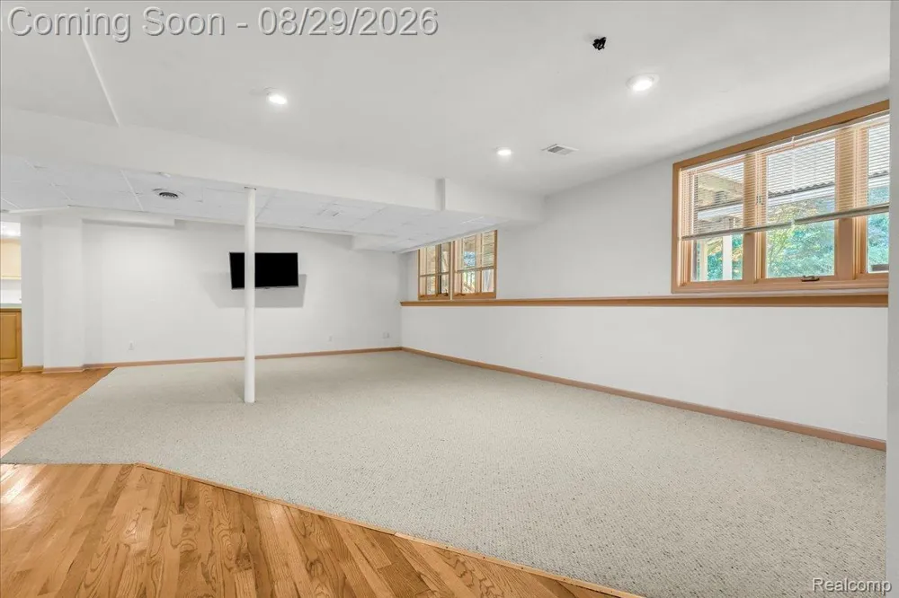 1781 Westridge Drive Rochester Hills City, MI 48306