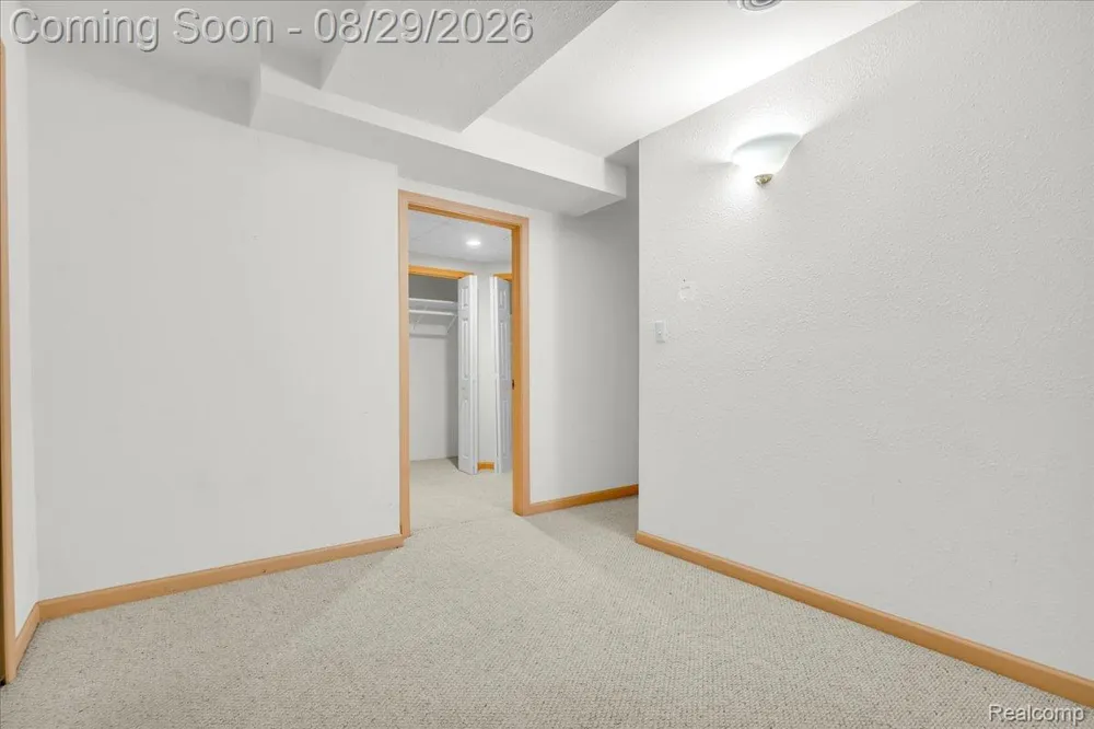 1781 Westridge Drive Rochester Hills City, MI 48306