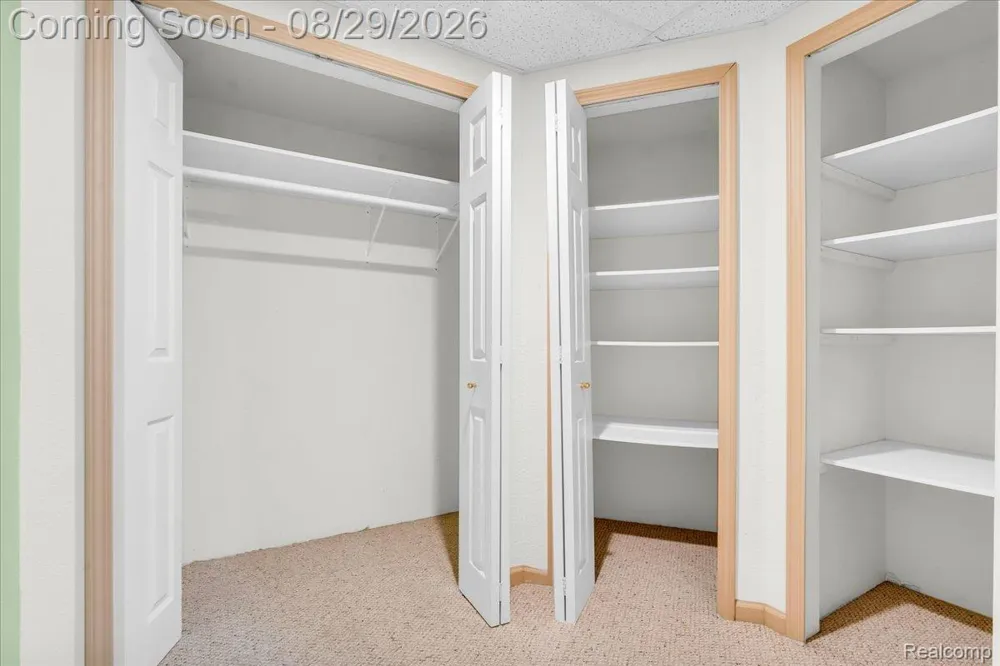 1781 Westridge Drive Rochester Hills City, MI 48306