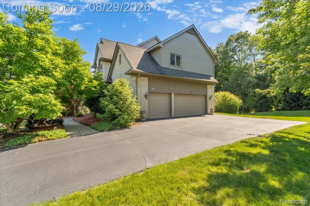 1781 Westridge Drive Rochester Hills City, MI 48306