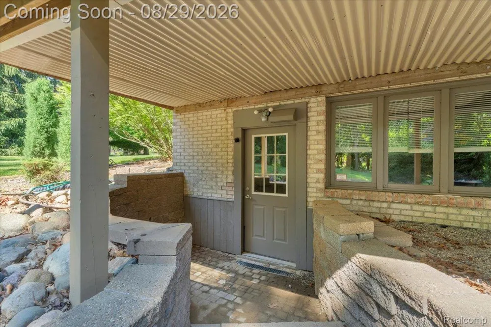 1781 Westridge Drive Rochester Hills City, MI 48306