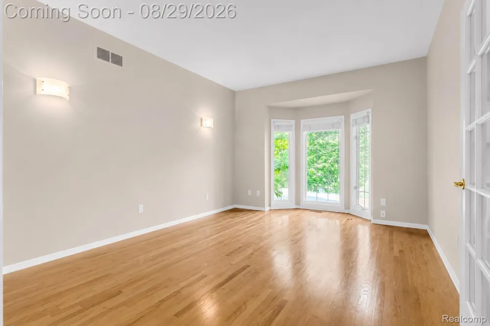 1781 Westridge Drive Rochester Hills City, MI 48306