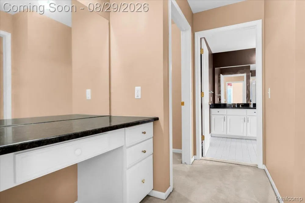 1781 Westridge Drive Rochester Hills City, MI 48306