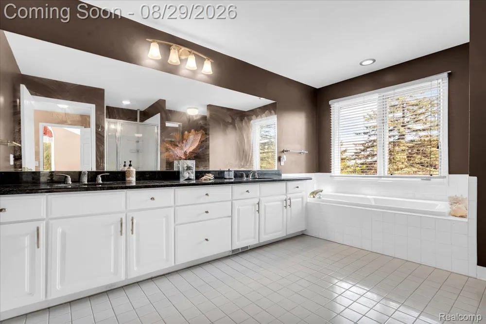 1781 Westridge Drive Rochester Hills City, MI 48306