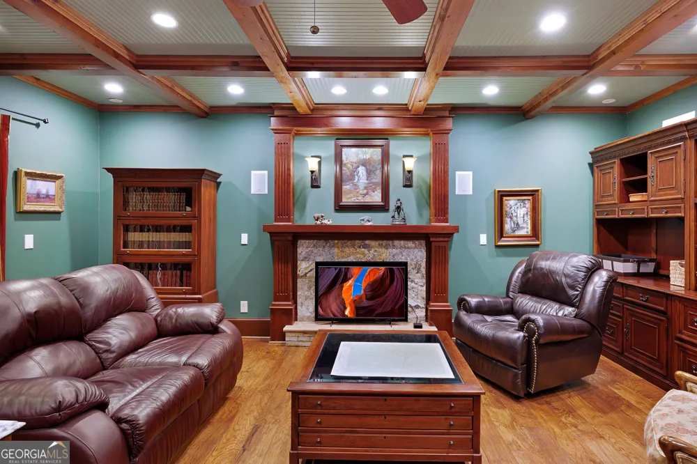 230 Woodside LN Suches, GA 30572