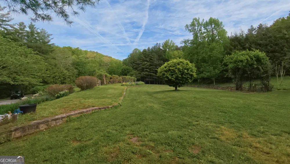 230 Woodside LN Suches, GA 30572