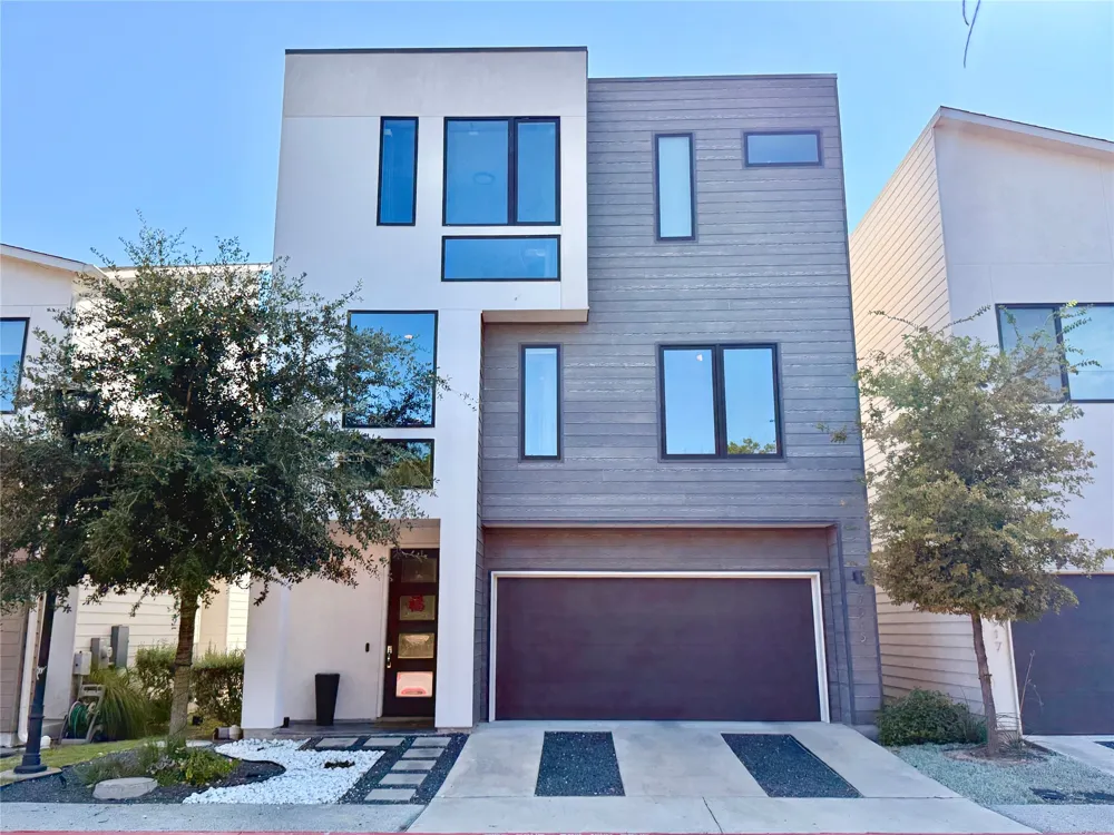 7915 Floracita Lane Austin, TX 78735