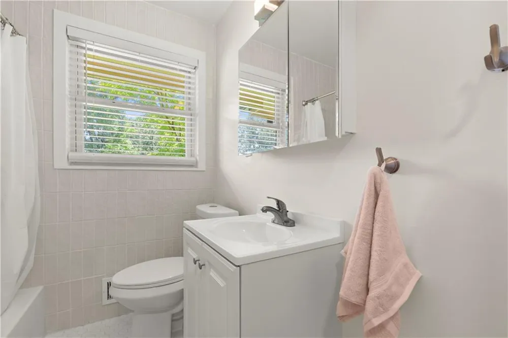 371 North Avenue Hapeville, GA 30354