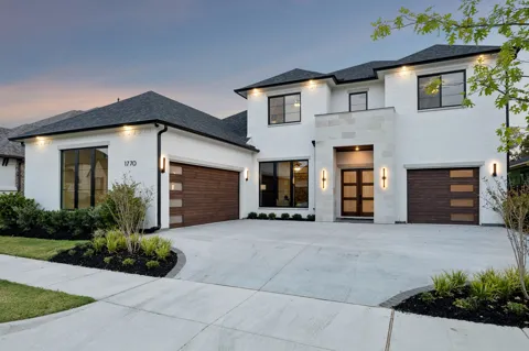 1770 Coopers Hawk Drive