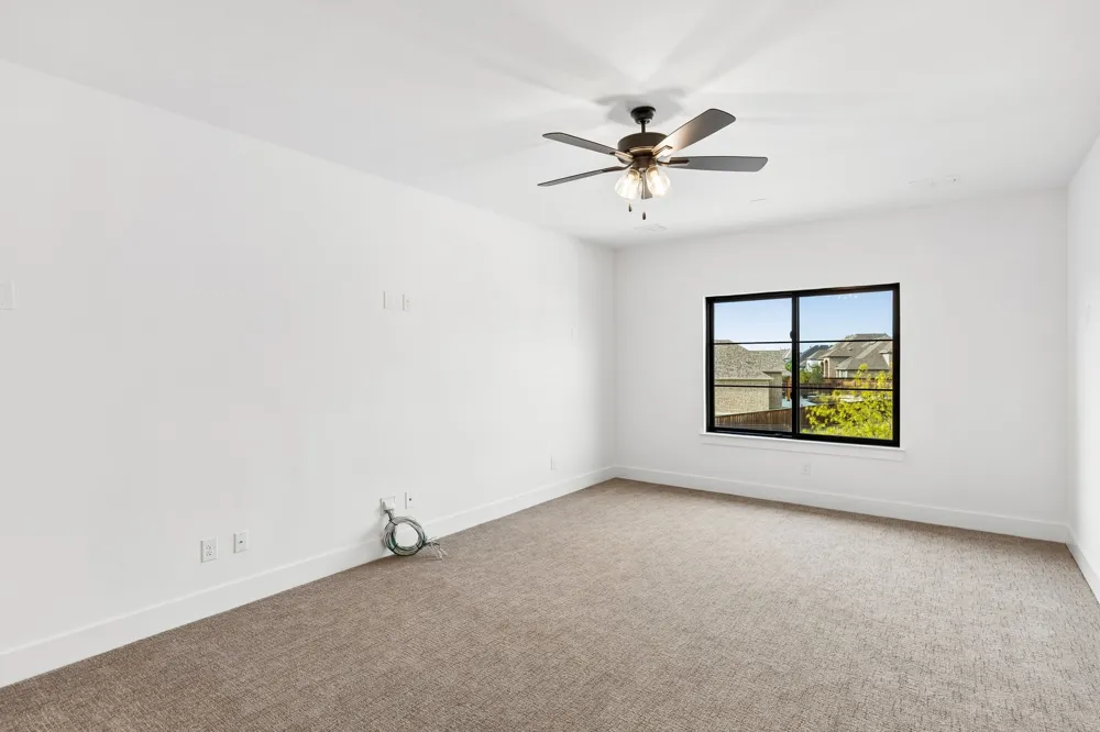 1770 Coopers Hawk Drive Arlington, TX 76005
