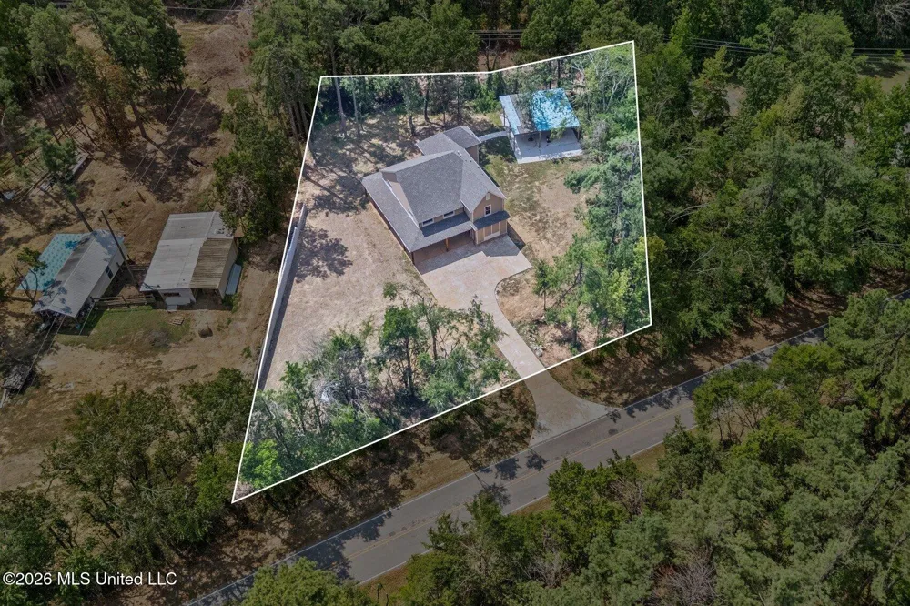 80 County Rd 103 Oxford, MS 38655