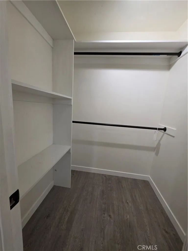 336 T Bakersfield, CA 93304