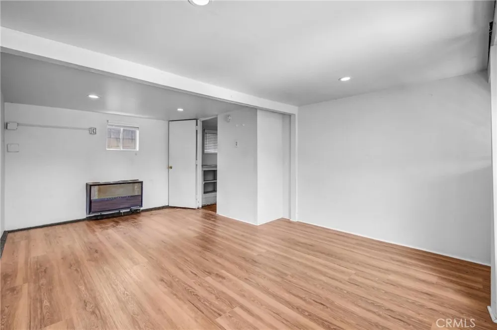 237 Catalina Street Burbank, CA 91505