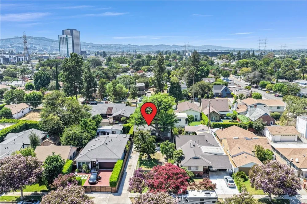 237 Catalina Street Burbank, CA 91505