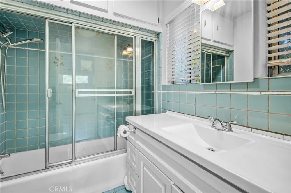 237 Catalina Street Burbank, CA 91505