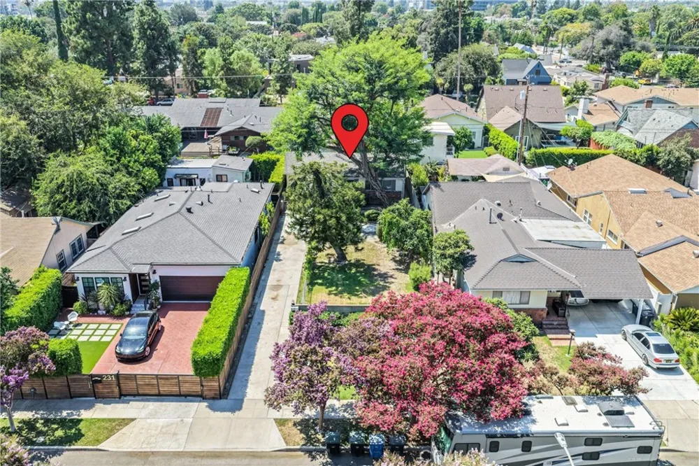 237 Catalina Street Burbank, CA 91505