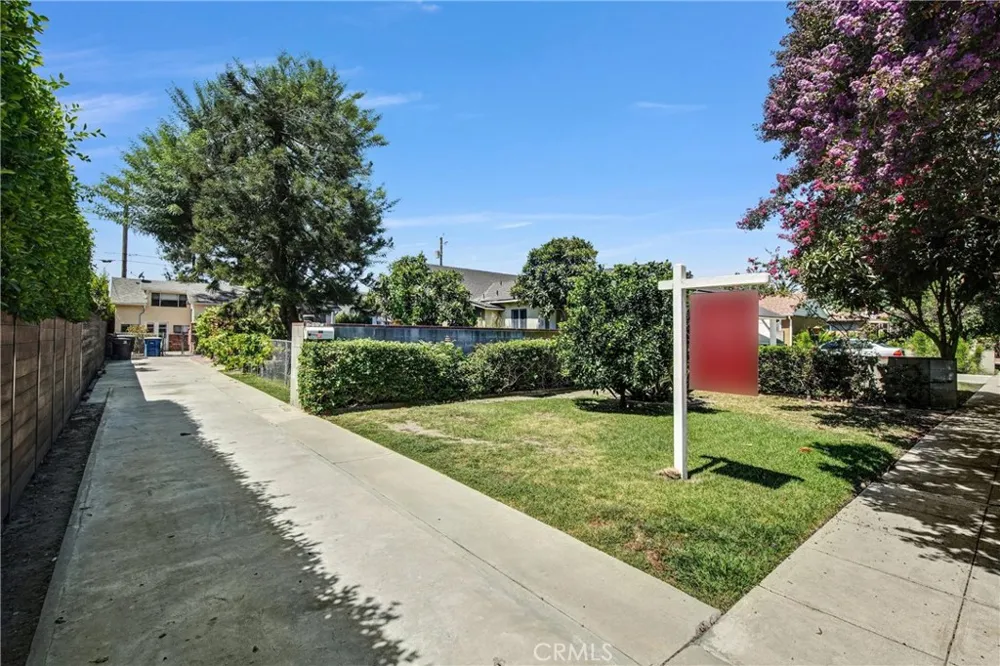 237 Catalina Street Burbank, CA 91505