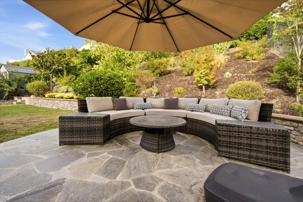 130 Arundel Drive Hayward, CA 94542