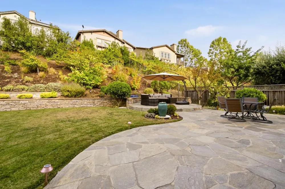 130 Arundel Drive Hayward, CA 94542