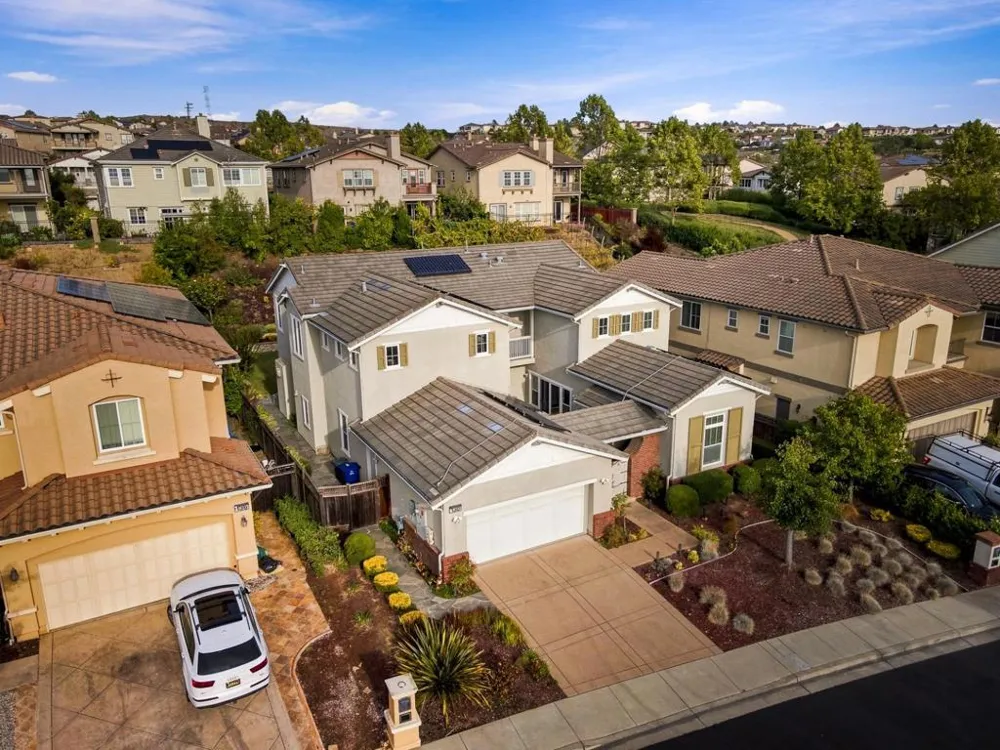 130 Arundel Drive Hayward, CA 94542