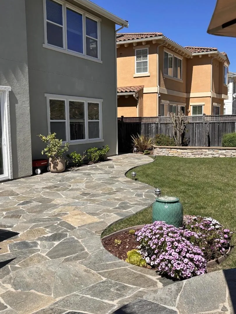 130 Arundel Drive Hayward, CA 94542