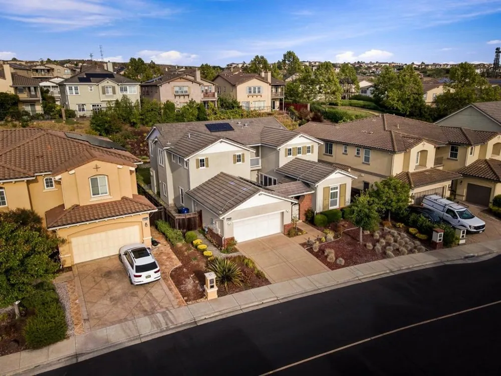 130 Arundel Drive Hayward, CA 94542