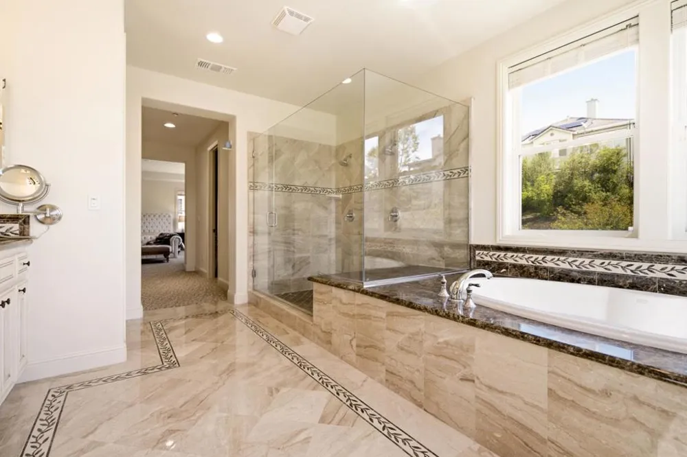 130 Arundel Drive Hayward, CA 94542