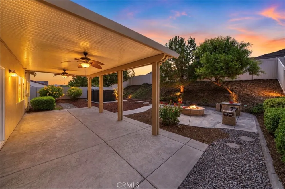 33099 Rustlers Road Winchester, CA 92596