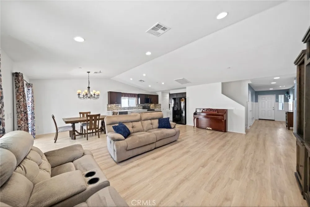 33099 Rustlers Road Winchester, CA 92596