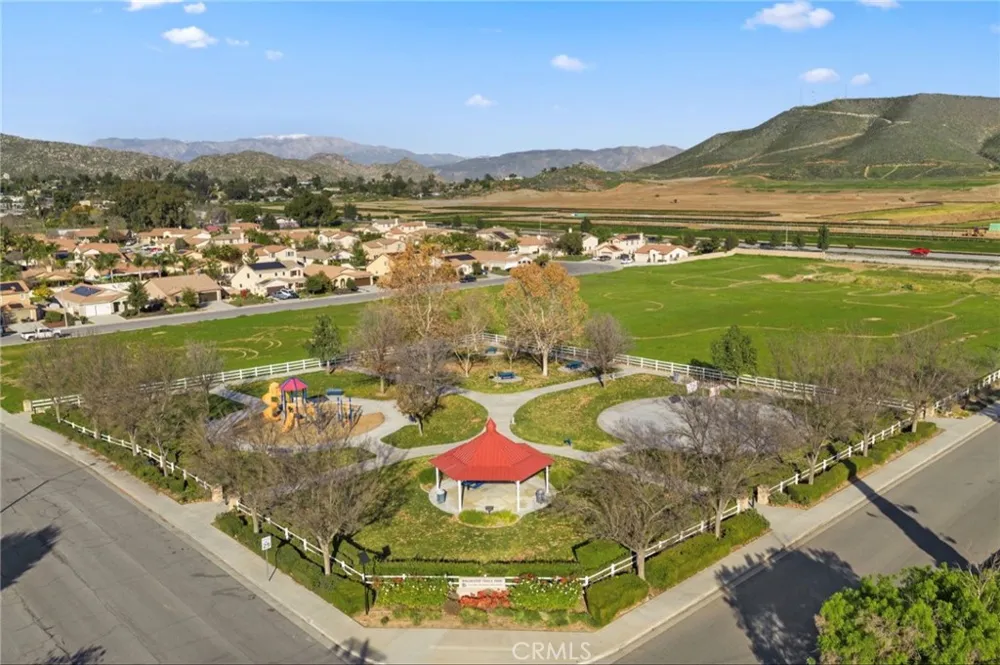 33099 Rustlers Road Winchester, CA 92596