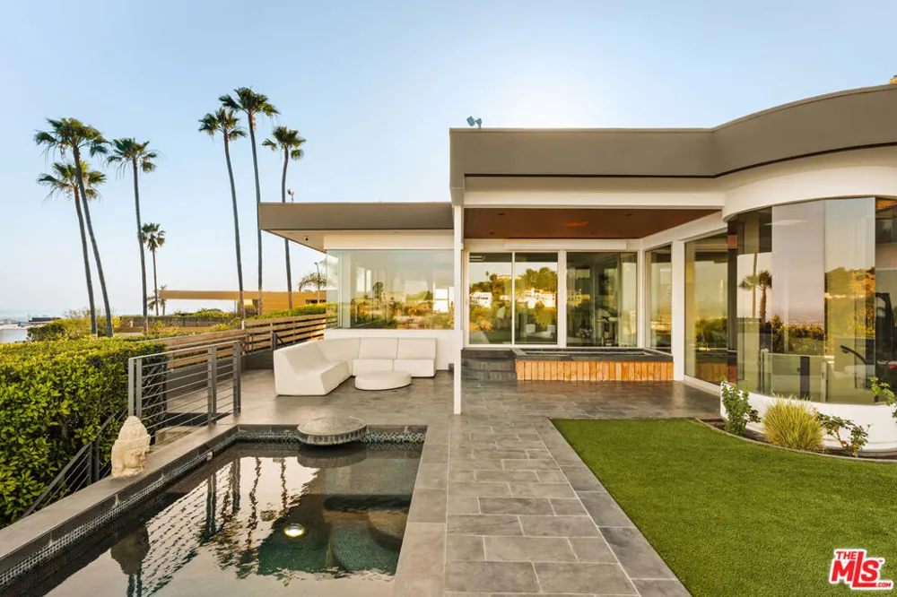 9353 Nightingale Drive Los Angeles, CA 90069