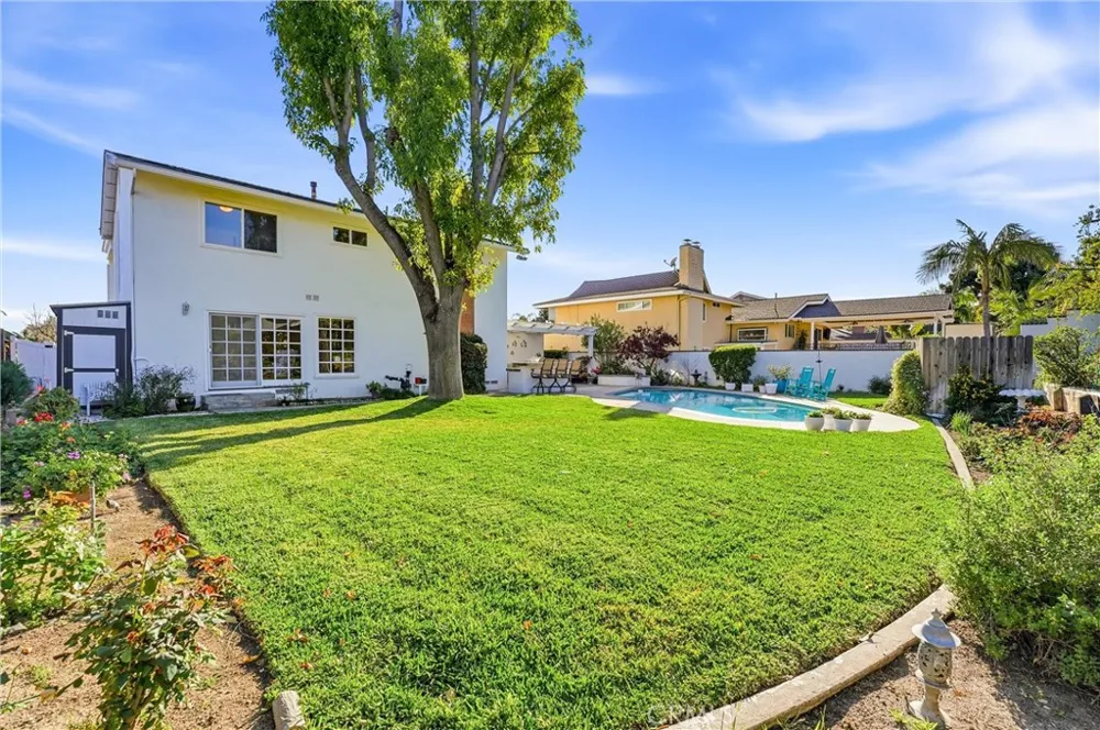 1819 W Las Lanas Fullerton, CA 92833