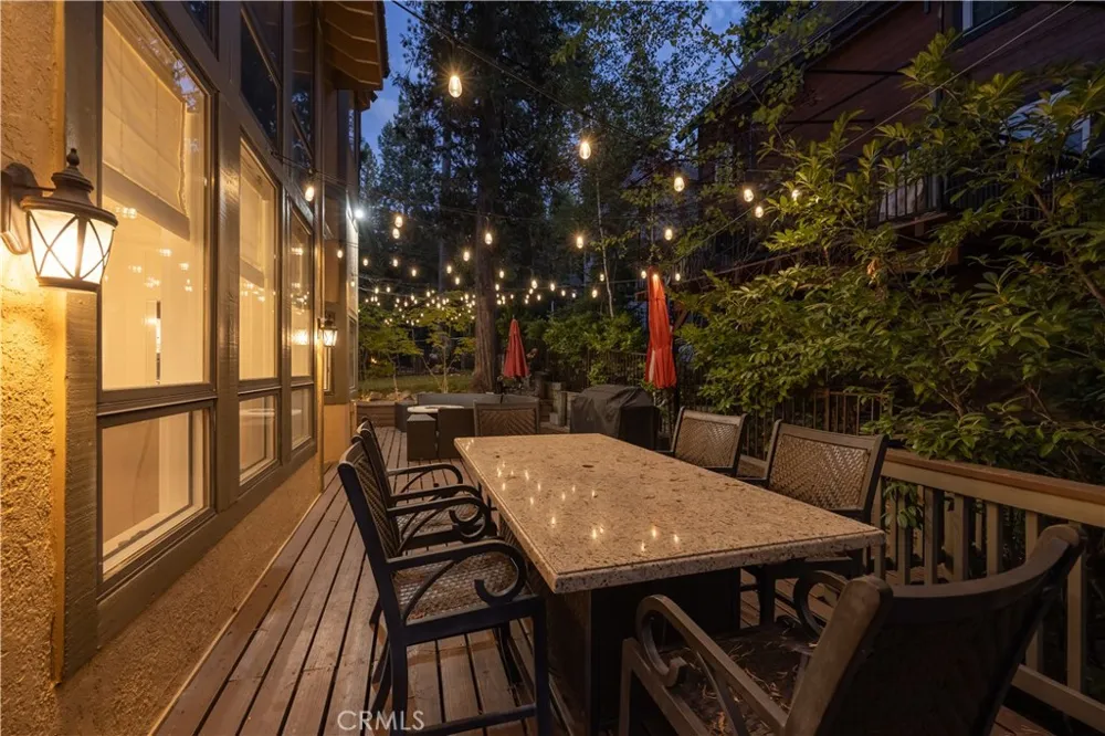 27598 Meadow Bay Lake Arrowhead, CA 92352
