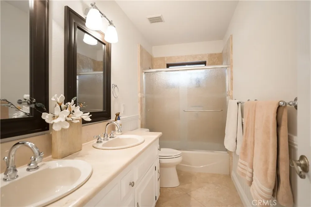 27598 Meadow Bay Lake Arrowhead, CA 92352