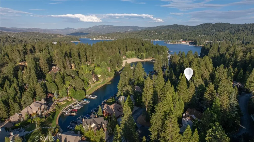 27598 Meadow Bay Lake Arrowhead, CA 92352