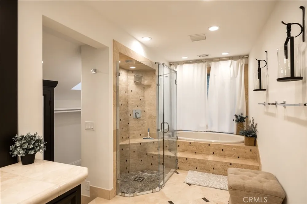 27598 Meadow Bay Lake Arrowhead, CA 92352