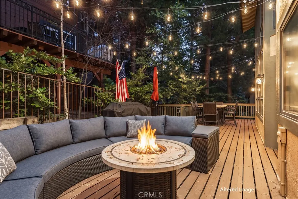 27598 Meadow Bay Lake Arrowhead, CA 92352