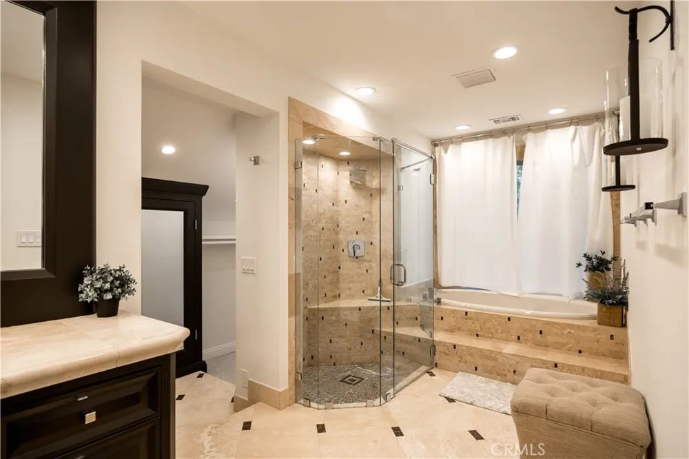 27598 Meadow Bay Lake Arrowhead, CA 92352