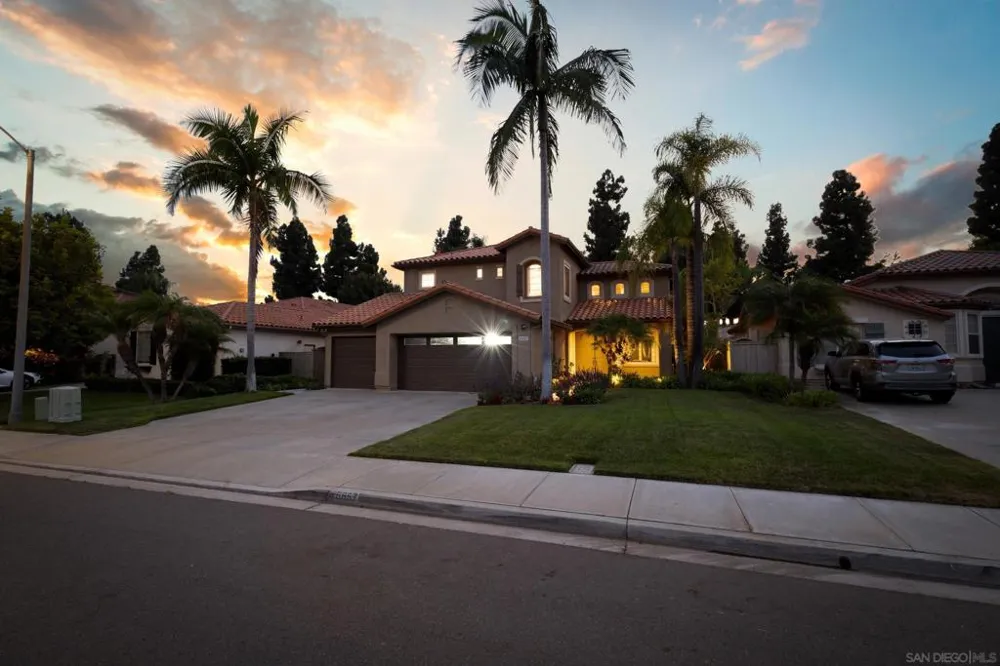 6657 Curlew Terrace Carlsbad, CA 92011