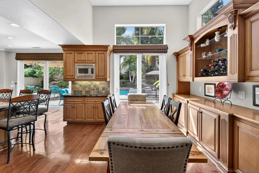 6657 Curlew Terrace Carlsbad, CA 92011
