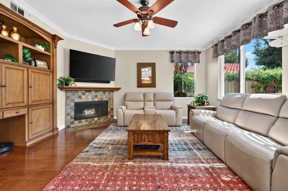 6657 Curlew Terrace Carlsbad, CA 92011