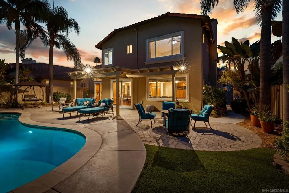 6657 Curlew Terrace Carlsbad, CA 92011