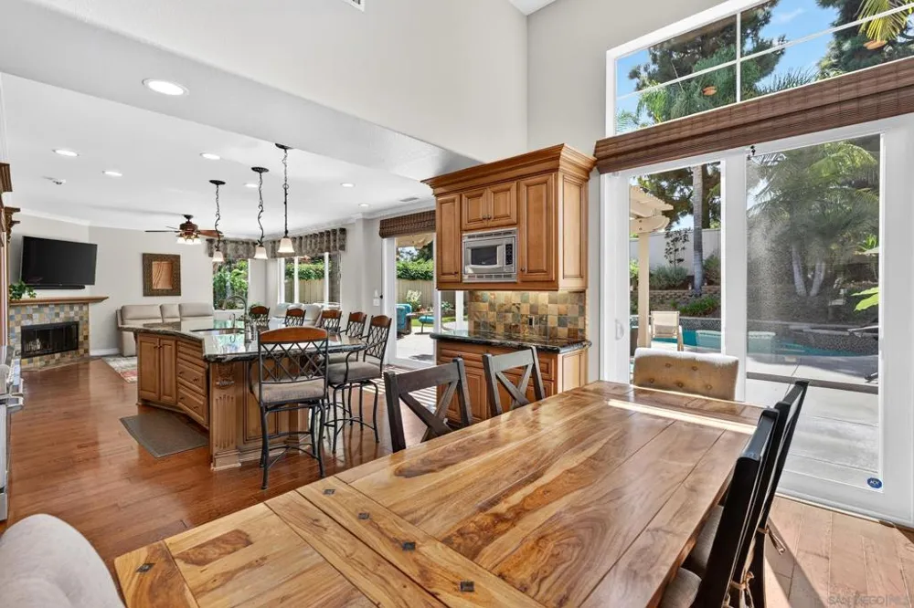 6657 Curlew Terrace Carlsbad, CA 92011