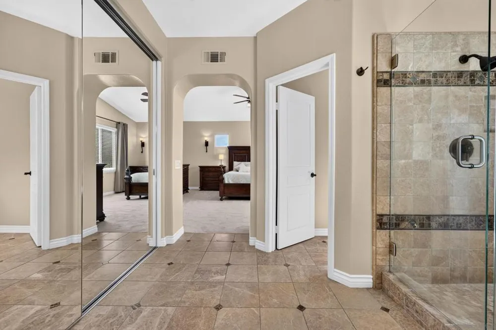 6657 Curlew Terrace Carlsbad, CA 92011