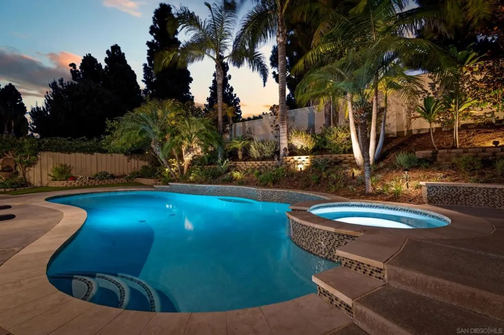 6657 Curlew Terrace Carlsbad, CA 92011